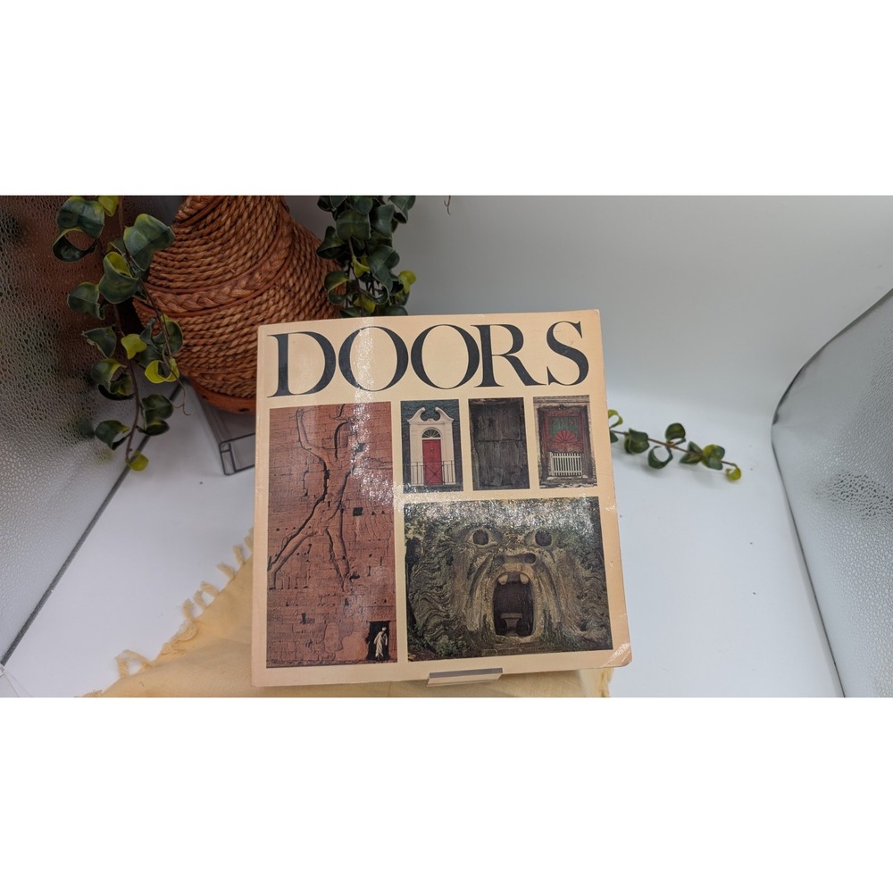 DOORS – Photography & Architecture Book | Vintage Penguin ISBN 0-14-005105-8
